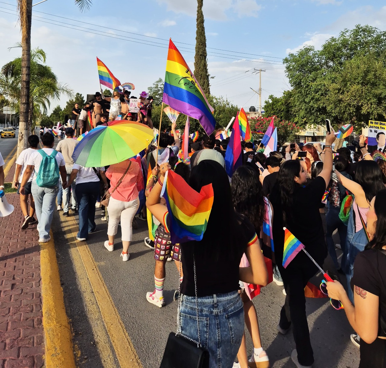 Marcha la comunidad LGBTIQ+ en Lerdo y Gómez Palacio - Durango PRESS